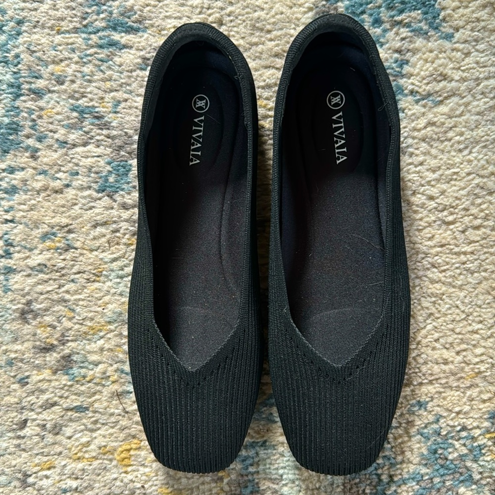 COPY - Vivaia Square-Toe V-Cut Flats (Margot 2.0)